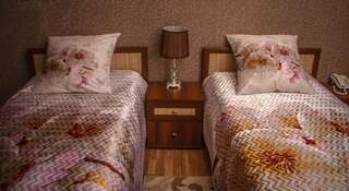 Гостиница Классик Уссурийск Двухместный номер Делюкс с 1 кроватью или 2 отдельными кроватями-4